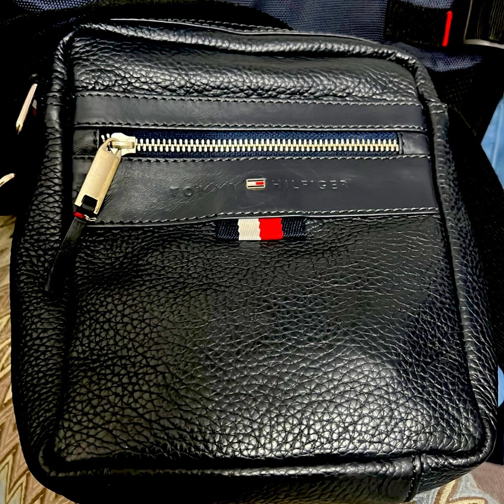 Tommy hilfiger bag